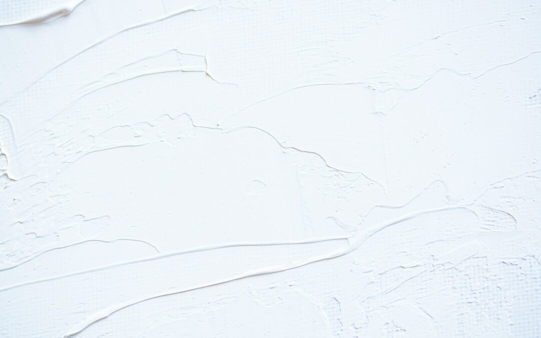 Najczęstsze Przyczyny Pęknięć Tynku i Jak Im Zapobiegać